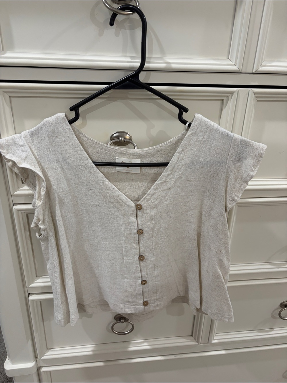 Casual Cream Button-Front Crop Top